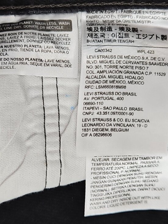 Levi's 501 Jeans Men's 44x32 Black Button Fly Straight Leg Classic Fit - Picture 7 of 16